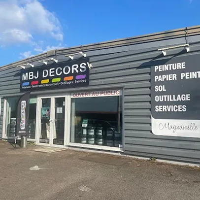 devanture magasin peinture mbj decors à Magnanville dans les Yvelines 78